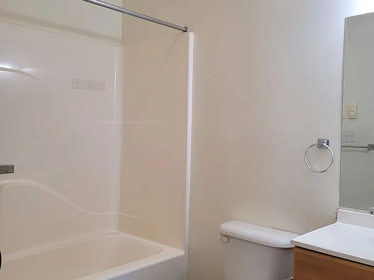 1419 Doron Dr #2A — Photo 10