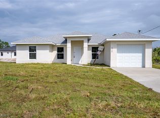 2714 10th St SW, Lehigh Acres, FL 33976