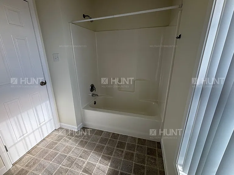 146 Barrett Dr — Photo 13