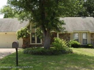 315 Southwick Dr, Southaven, MS 38671