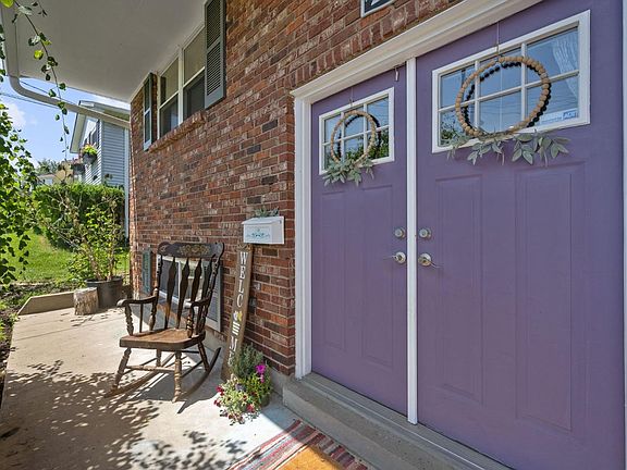 2nd image of 2329 Fairgreen Dr