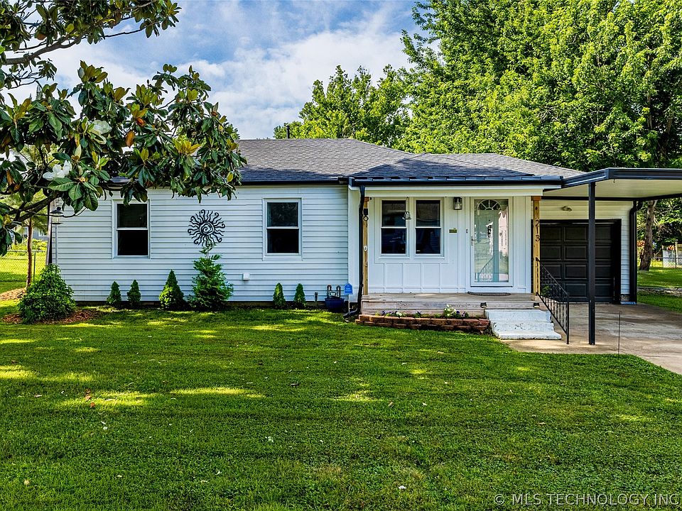 1st image of 213 E Falletti Ave