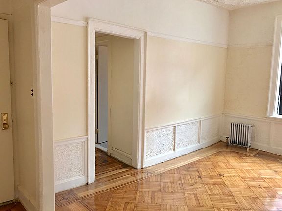 3rd image of 636 E 21st St APT 12