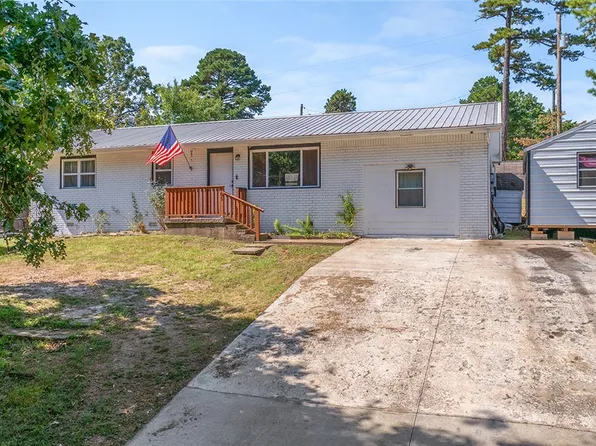 103 Circle Dr, Anderson, MO 64831