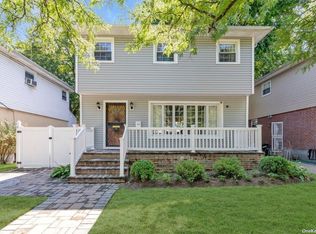 191-22 Nashville Blvd, Springfield Gardens, NY 11413