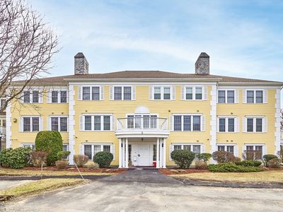 1 Riverview Blvd APT 2-004, Methuen, MA, 01844