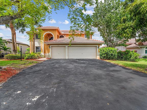 4th image of 5408 NW 109th Lane