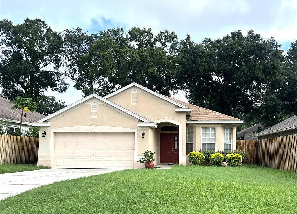 3 bed, 2.0 bath, 1566 sqft, $2,500 — Photo 1