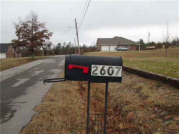 3rd image of 2607 Averitt Ave