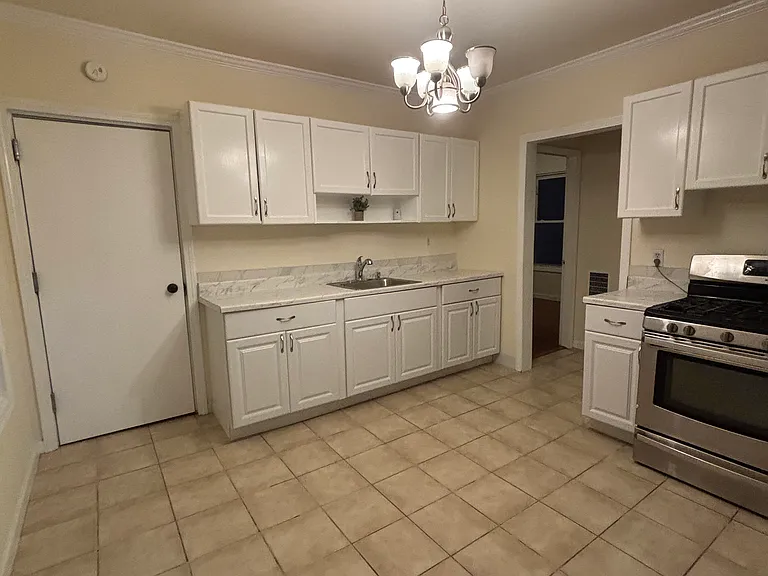 272 Greenwich Ave #2 — Photo 1
