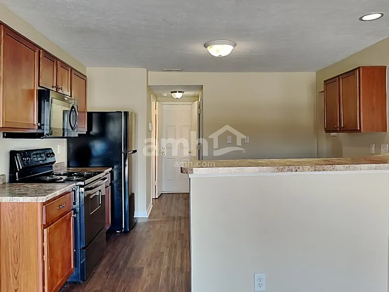 11408 Loudon Ln — Photo 3