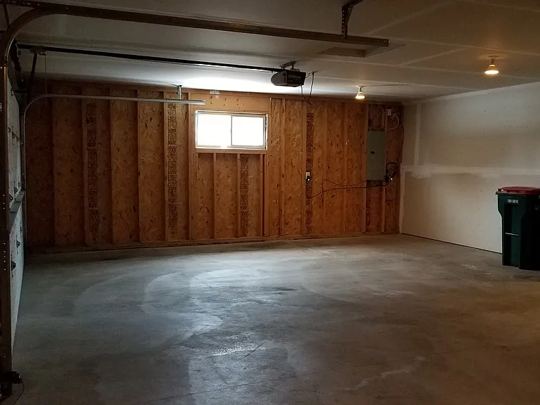 1876 Greenwood Valley Dr — Photo 19
