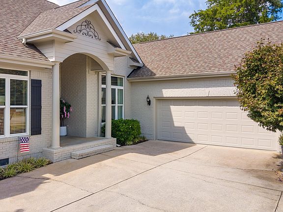 4th image of 9133 Crystal Brook Dr
