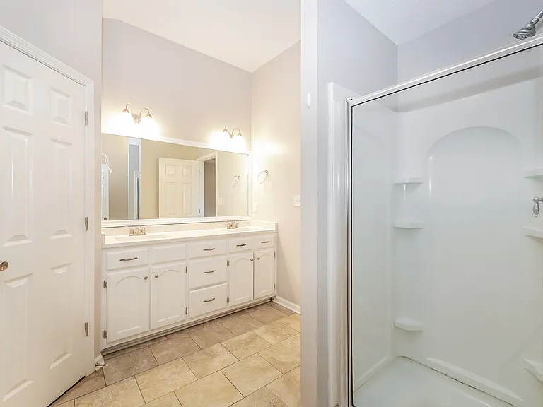 5521 Milton Ridge Dr — Photo 13