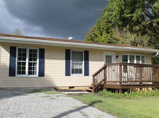 304 W Dale Ave, Eddyville, KY 42038