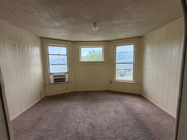 124 E Prescott Ave #3