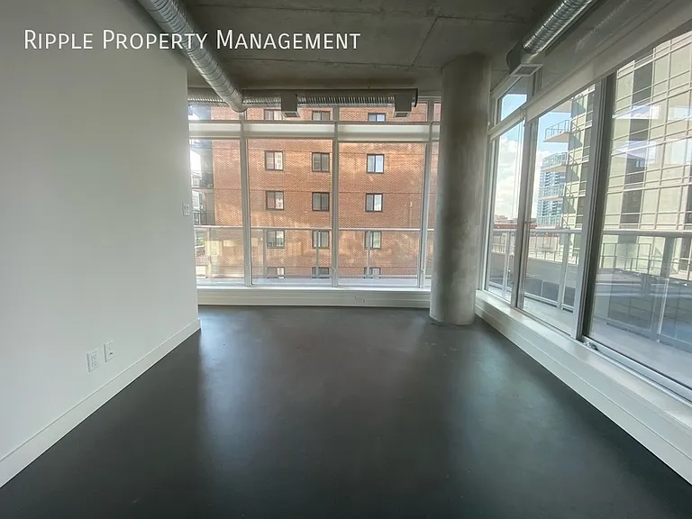 624 8th Ave SE #402 — Photo 7