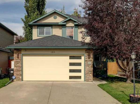 182 S Harvest Creek Close NE, Calgary, AB T3K 4P8