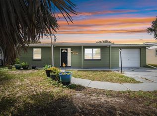 2423 Grandin St, Holiday, FL 34690