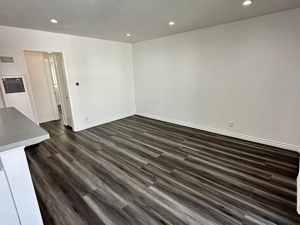 1st image of 632 N Manhattan Pl APT 5