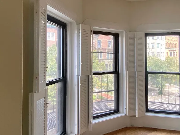530 Beacon St #20 — Photo 5