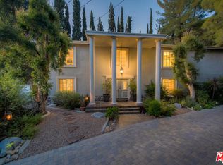 16651 Calneva Dr, Encino, CA 91436