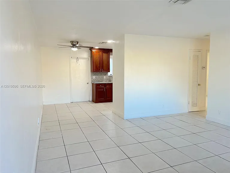 1826 N 22nd Ave #1826 — Photo 3