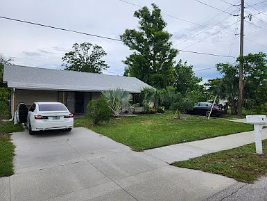 3 bed, 1632 sqft, $2,000 — Photo 1