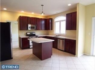 908 Frescoes Way, Williamstown, NJ 08094