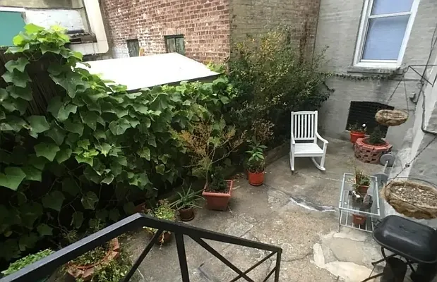 Rented by Oxford Property Group | media 12