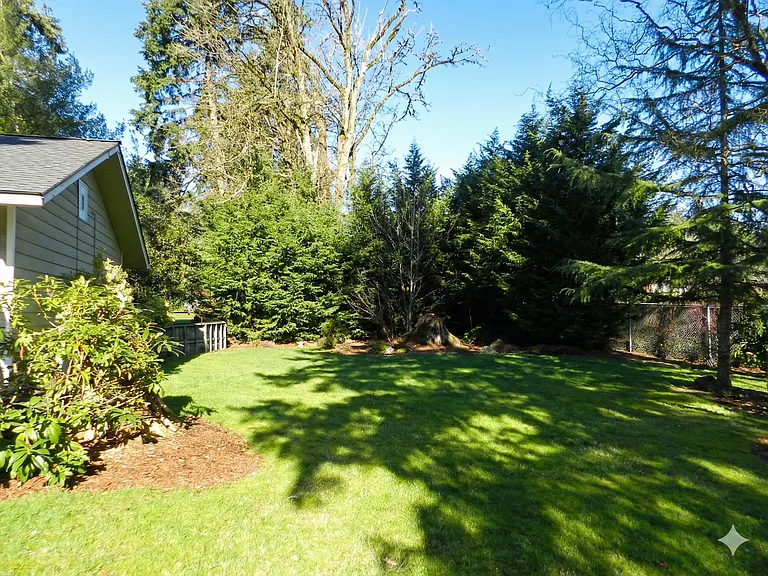5560 S 316th St — Photo 7