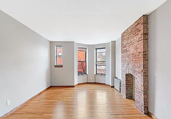 2nd image of 496 11th St #8A