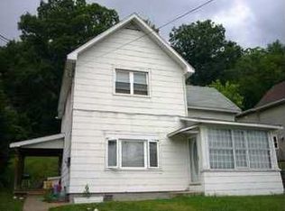 32 W School St, Galeton, PA 16922