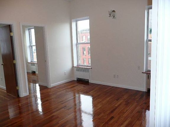 4th image of 688 Union St #3AB