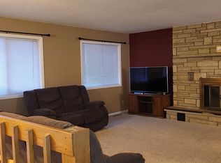 1127 Charles St, La Crosse, WI 54603