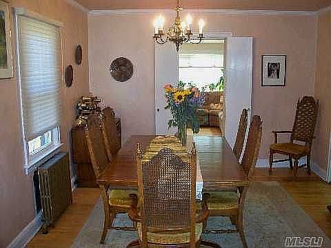 4th image of 34 Purdy Ct