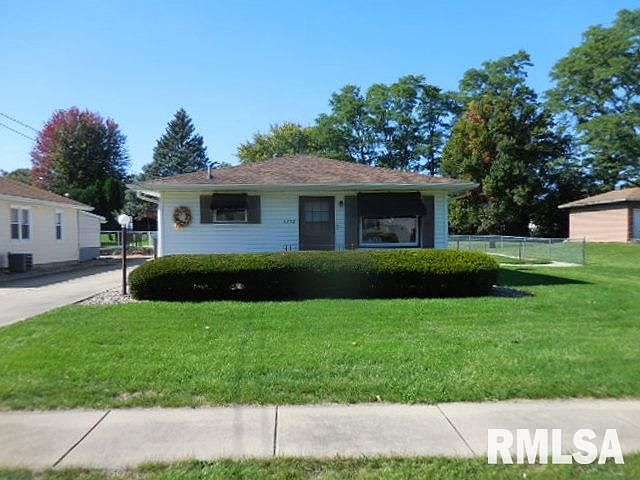 1st image of 1258 Maple Ave