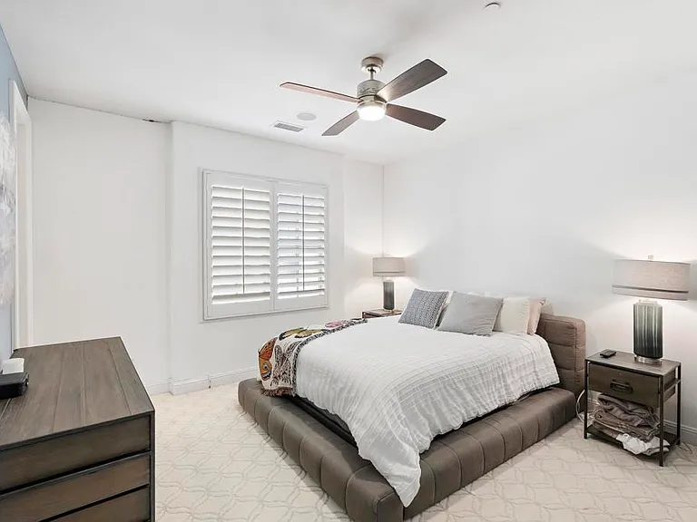 6152 Avenida Del Duque — Photo 19