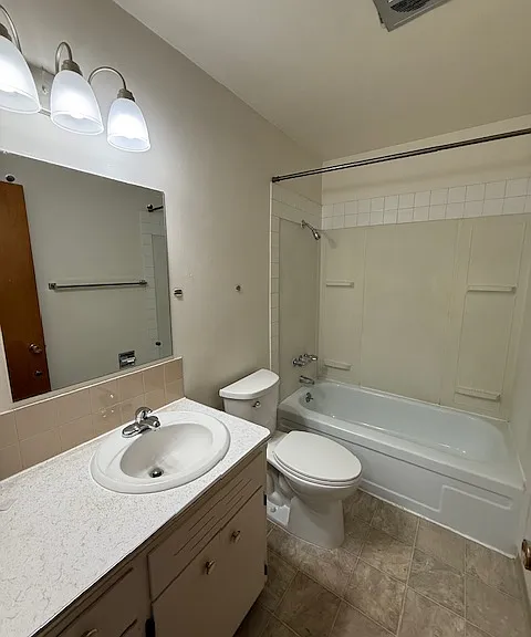 1018 W 8th Ave #7 — Photo 6