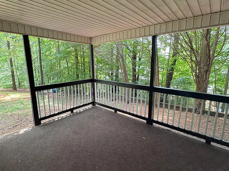 4748 Chariot Dr — Photo 9