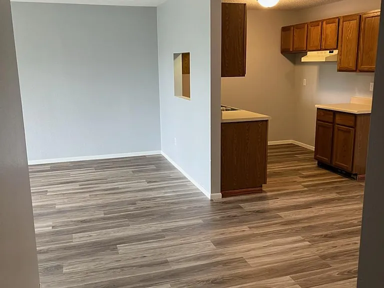401 W 2nd Ave S #203 — Photo 10