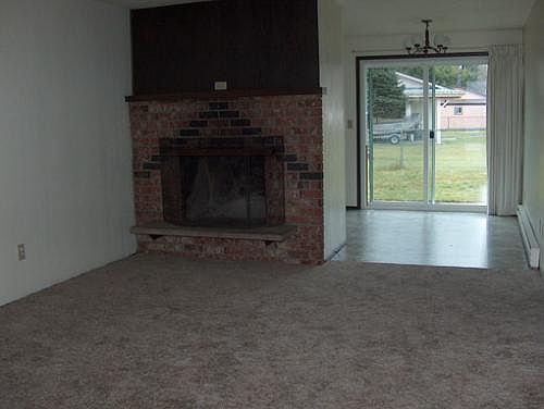 4th image of 420 Oakhurst Dr