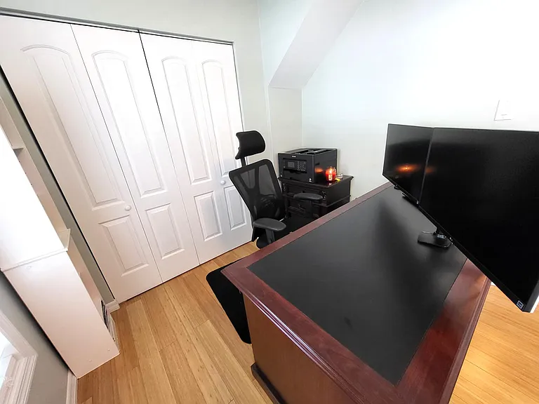 232 Cypress St #1 — Photo 18