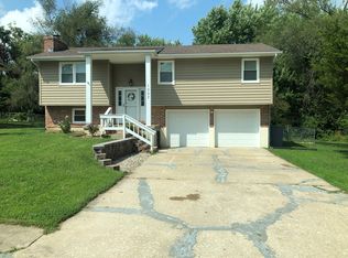1007 Sunflower St, Warrensburg, MO 64093