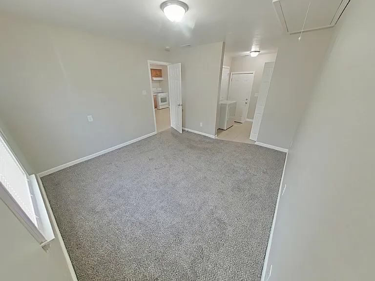 26543 Nagel St — Photo 4