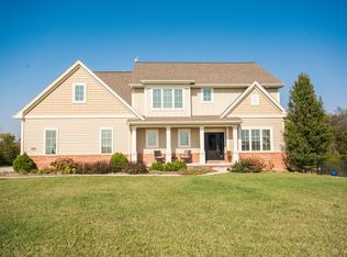 1413 N Mayfield Ct, Trivoli, IL 61569