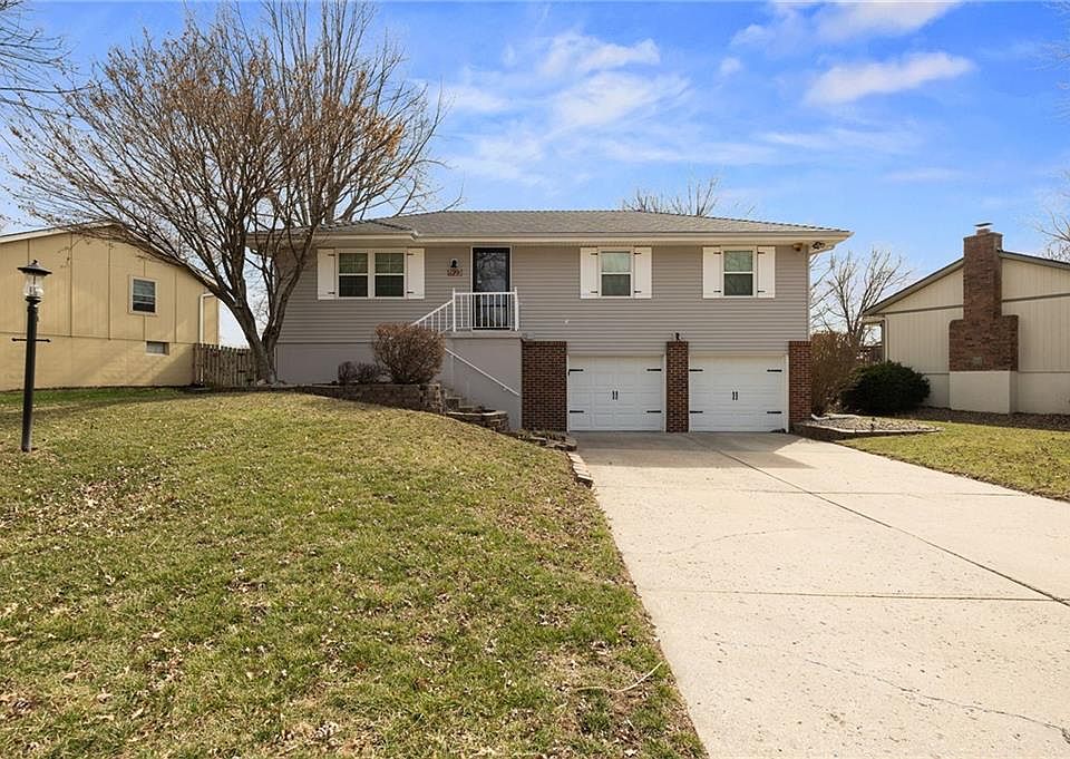 1st image of 1923 SW 5th St