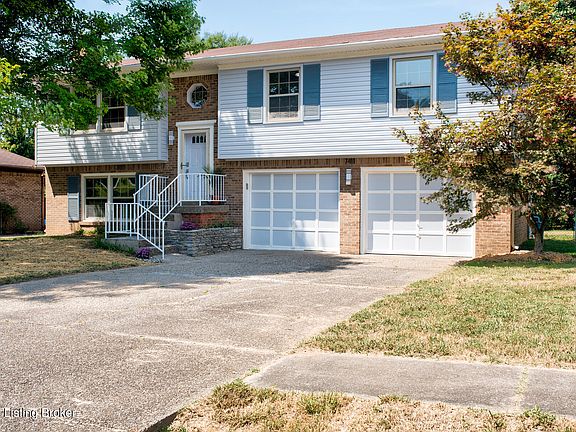 2nd image of 7411 Crawfordshire Ln
