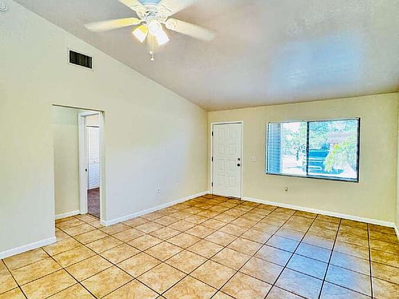 3rd image of 17405 E Carnegie Cir