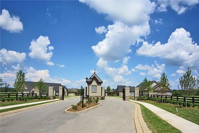 2nd image of 118 Trenton Ln Lot 379